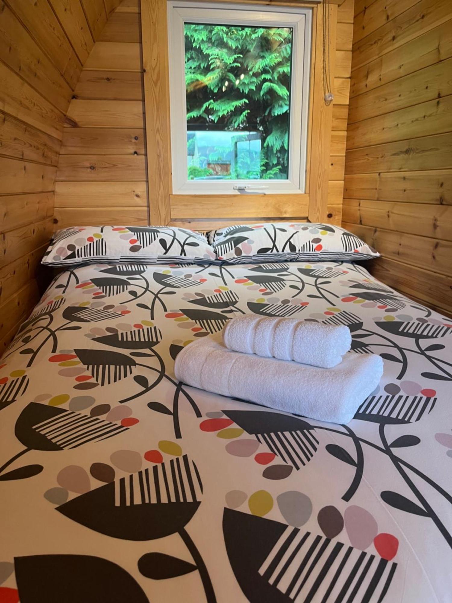 Conifer Cabins فورت ويليام المظهر الخارجي الصورة