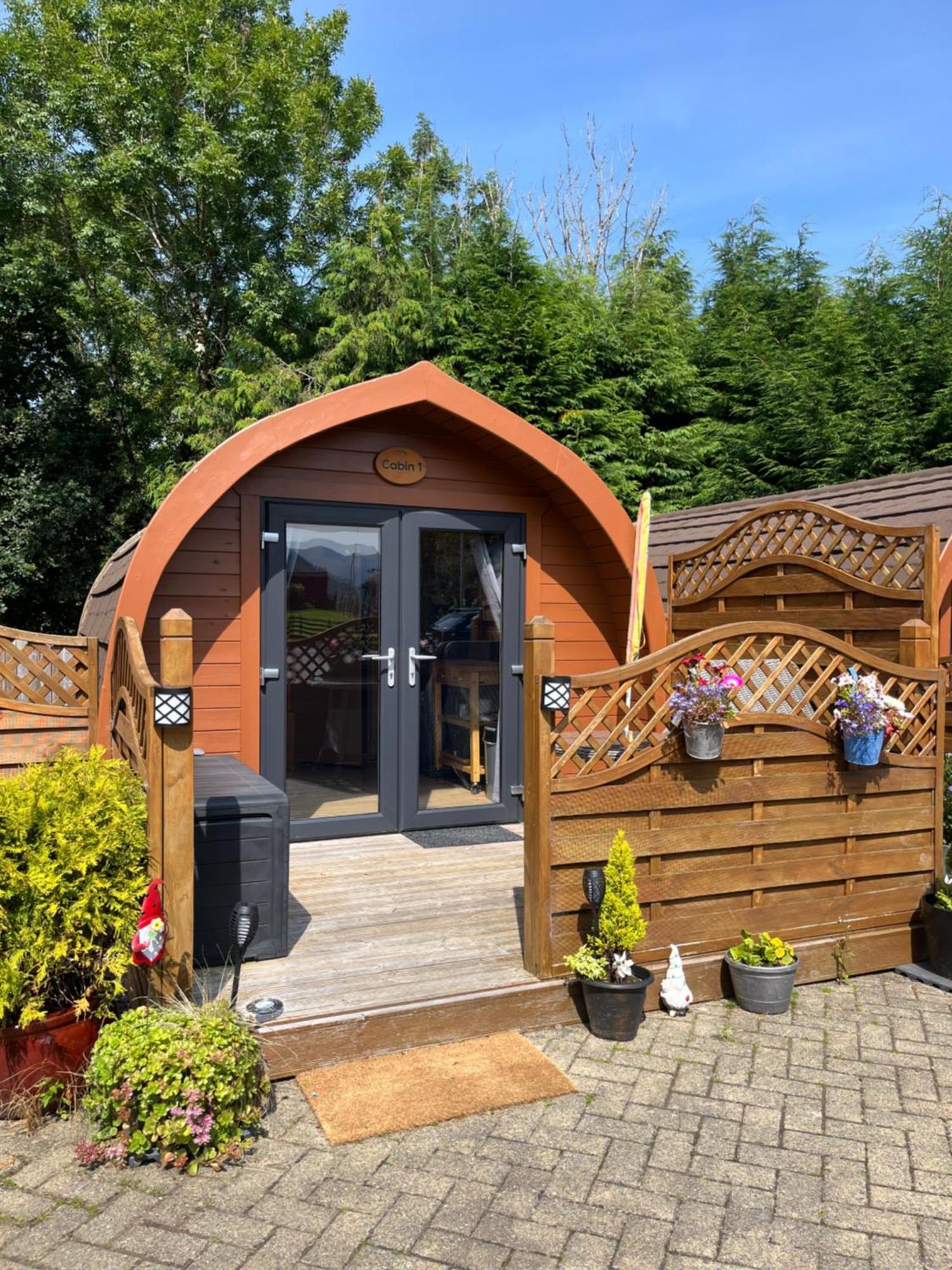 Conifer Cabins فورت ويليام المظهر الخارجي الصورة